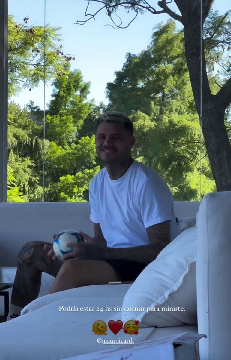 “Podría estar 24 horas sin dormir”, la tierna dedicatoria de la China Suárez “Podría estar 24 horas sin dormir”, la tierna dedicatoria de la China Suárez