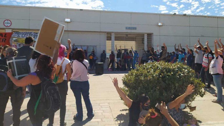 Semana Santa con cortes: Salud bloqueará la ruta en Arroyito