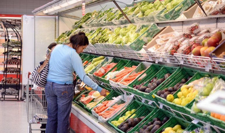 En los productos de primera necesidad no se notó tanto la baja en las ventas