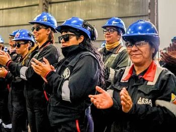 Las mujeres se abren paso en la industria.