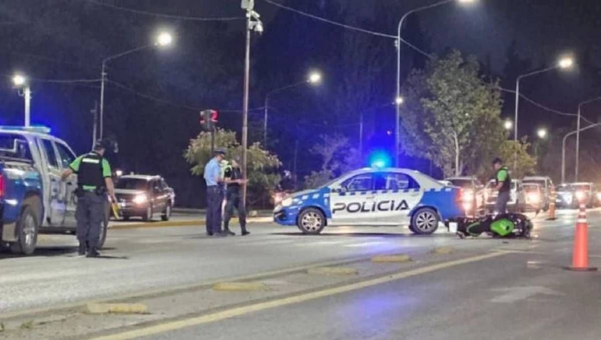 Un motociclista terminó hospitalizado tras ser embestido por un conductor alcoholizado