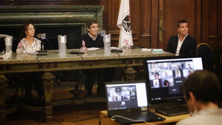 Porteños esperan un pico de 3000 contagios por día