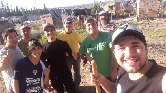 La Policía de Río Negro destacó la labor solidaria de Julián Rivero.&nbsp;
