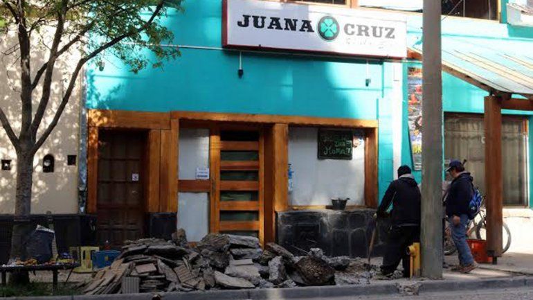 Dos hermanos salieron a un boliche a bailar, se pelearon y terminaron apuñalados 