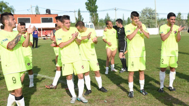 El Rojo ganó en la última fecha y jugará nuevamente en el A en 2016.