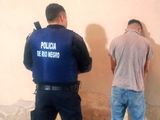 El hombre quedó preso tras agredir al hermano y enfrentarse con la Policía.