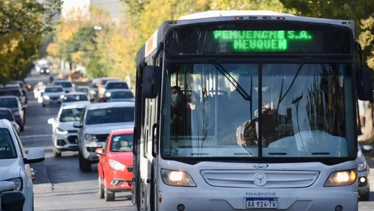 Desde este martes aumentan los combustibles en Neuquén por el cobro de la tasa vial 