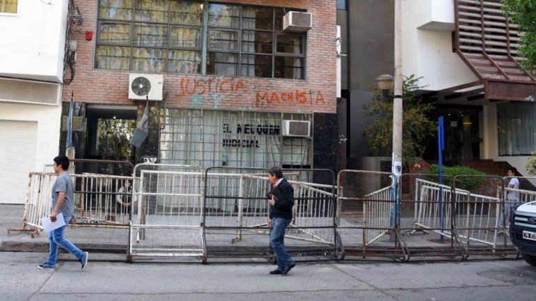 En el edificio judicial de calle Yrigoyen 175 fue donde ocurrió el robo.