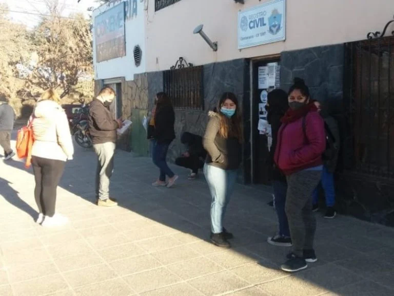 LA oficina del Registro Civil de Centenario.