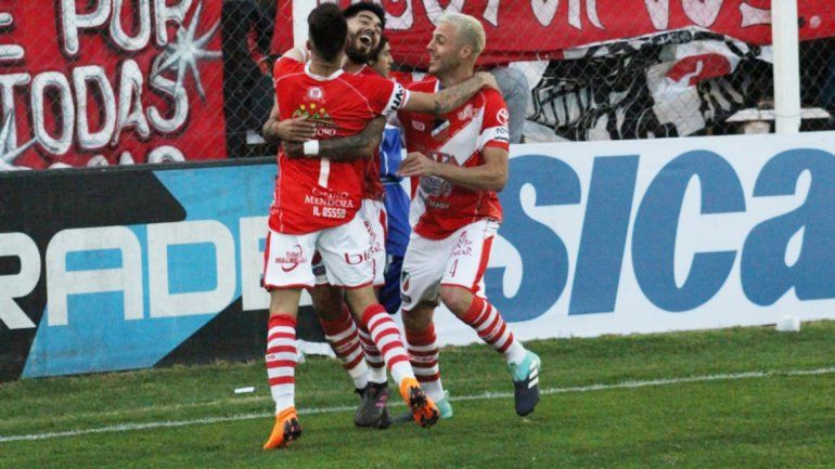 El Botellero metió una sorpresa en el Coloso del Ruca Quimey.