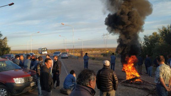 Trabajadores toman la PIAP y hacen un piquete en el acceso