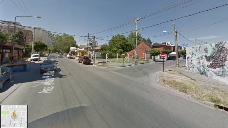 Embistió a un motociclista, lo dejó herido en plena calle y se dio a la fuga