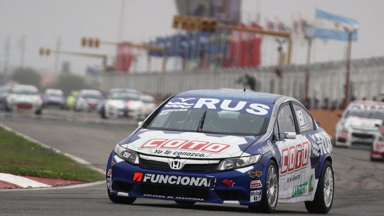 Manu, sin podio y con bronca