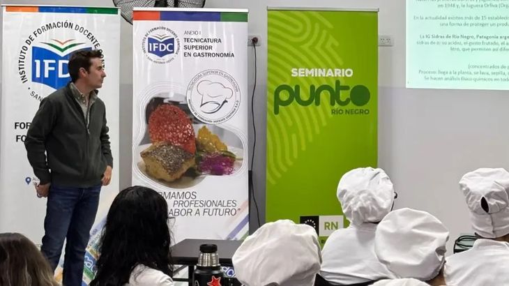 Formación técnica: Más de 220 alumnos de Viedma, Bariloche, Lamarque y San Antonio participaron del seminario. Formación técnica: Más de 220 alumnos de Viedma, Bariloche, Lamarque y San Antonio participaron del seminario.