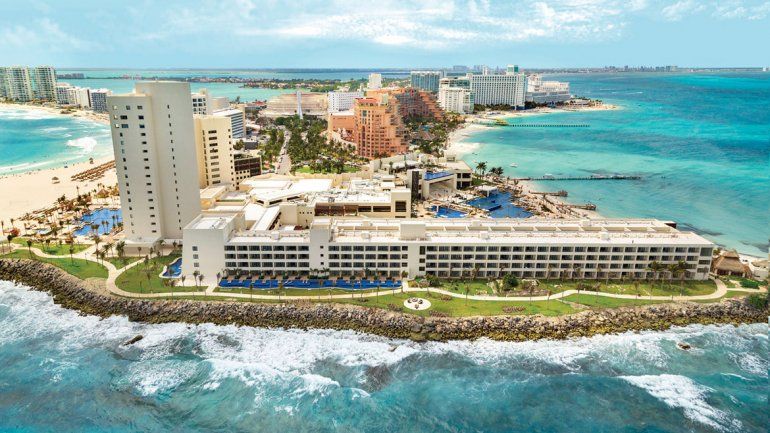 La indemnizan all inclusive