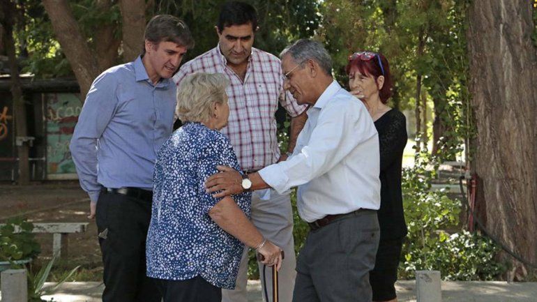 Pechi quiere plazas en los espacios públicos usurpados