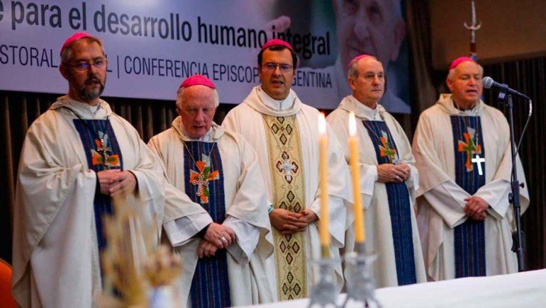 El duro comunicado de la Iglesia por la ley del aborto legal