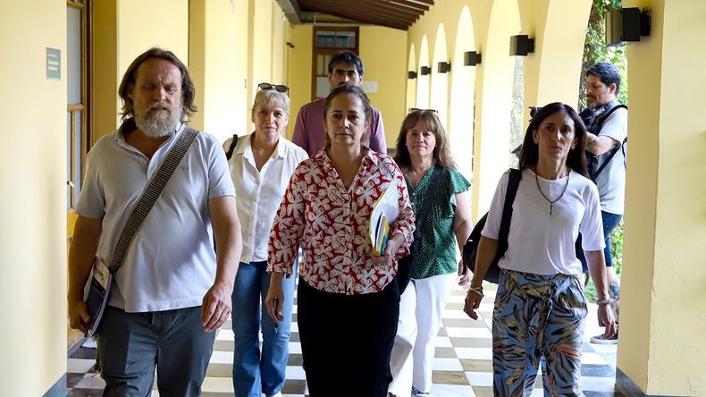 El gobierno provincial volvió a recibir a los representes del gremio docente. | LM Neuquen El gobierno provincial volvió a recibir a los representes del gremio docente.