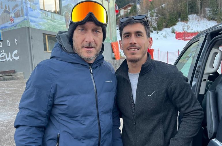 Martín junto a Francesco Totti