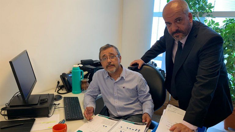 Acusarán a dos empresas por las compras directas de la Policía