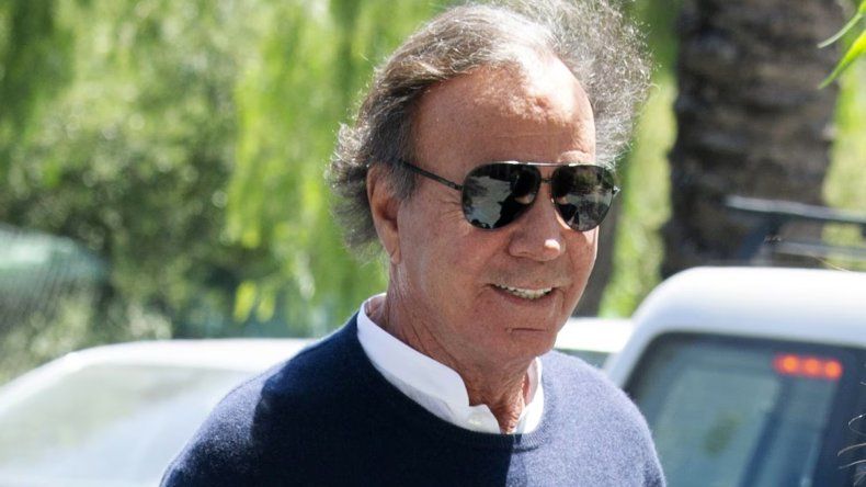 Julio Iglesias desmintió a sus exempleadas que lo denunciaron por abuso sexual: su comunicado | LM Neuquen Julio Iglesias desmintió a sus exempleadas que lo denunciaron por abuso sexual: su comunicado