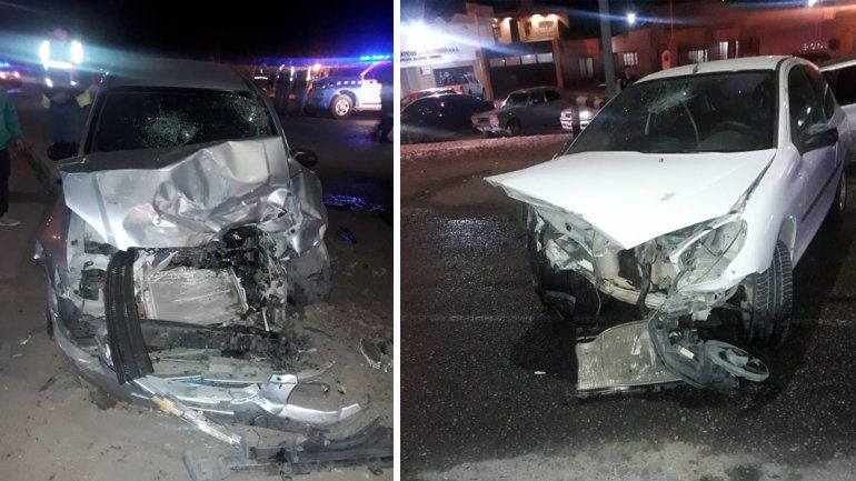 Cuatro heridos en un choque frontal sobre la Ruta 22 en Plaza Huincul