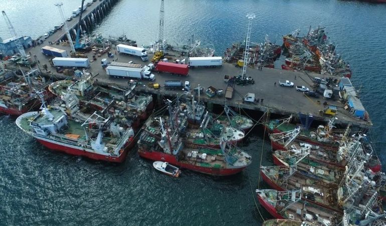 Muelle Alfonsina Storni de Puerto Madryn. Muelle Alfonsina Storni de Puerto Madryn.