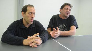 El reclamo de miles. Balanovsky vive en Buenos Aires, donde conoció al cipoleño Fabián Cruciani durante una protesta de familiares impedidos de ver a menores. Ahora se reunieron en el valle para la presentación del documental Borrando a papá. En su día, n