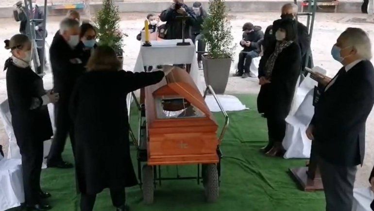 Críticas a Piñera por romper el protocolo de Covid-19 para asistir a un funeral