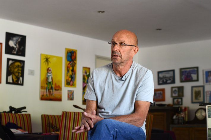 De jugar a la pelota a poner explosivos en Malvinas