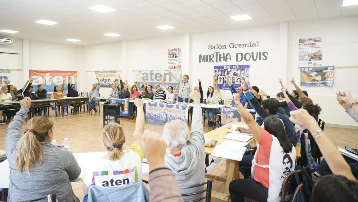 Los chicos siguen sin clases en Neuquén: rechazo