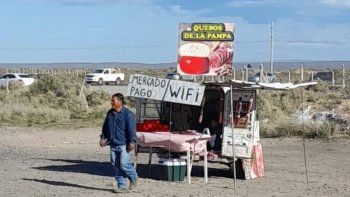 la historia detras de la foto neuquina que subio el dueno de mercado libre la historia detras de la foto neuquina que subio el dueno de mercado libre