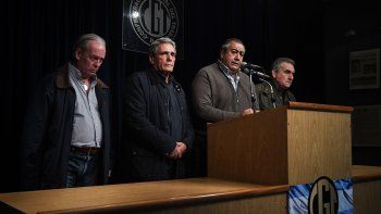 Desde la CGT se mostraron a favor del fallo cautelar contra el DNU de Javier Milei. Desde la CGT se mostraron a favor del fallo cautelar contra el DNU de Javier Milei.