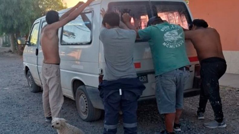 Detuvieron a cuatro personas tras el tiroteo. | LM Neuquen Detuvieron a cuatro personas tras el tiroteo.