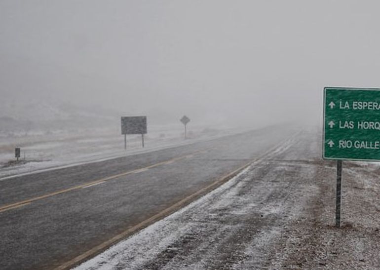 Escarcha en las rutas de Santa Cruz. Escarcha en las rutas de Santa Cruz.
