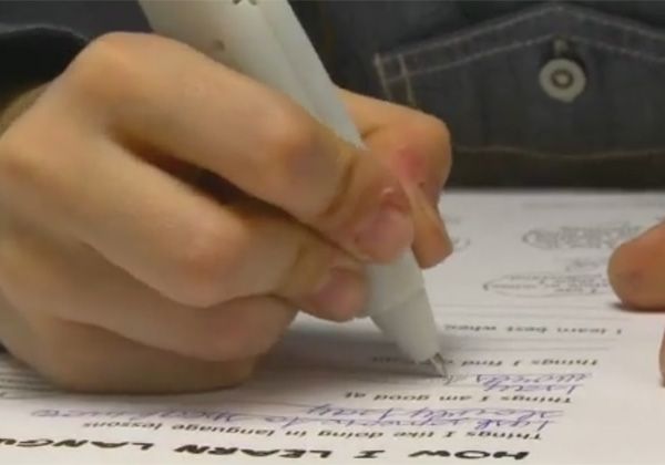 La lapicera que detecta errores de ortografía