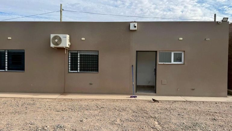 Otro sector de la Mutual de Añelo vinculada a Juan Carlos Levi, en el predio donde se construye el edificio de cinco niveles. Otro sector de la Mutual de Añelo vinculada a Juan Carlos Levi, en el predio donde se construye el edificio de cinco niveles.