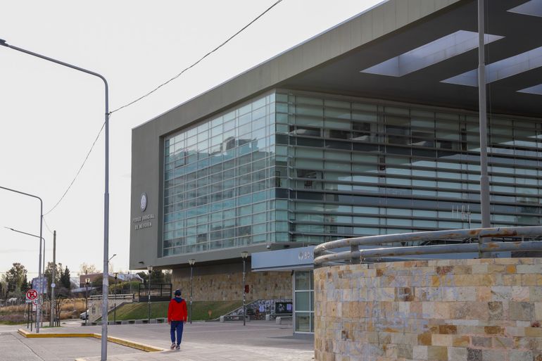 La audaz estafadora fue apresada por Delitos Económicos y quedó a disposición del Ministerio Público Fiscal.