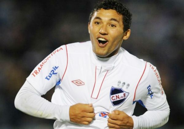 Viudez acordó su llegada a River y sólo  resta liberar un cupo