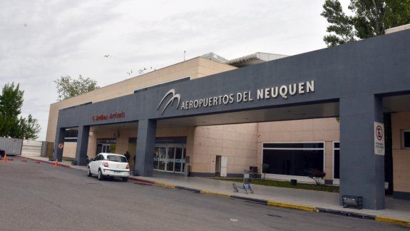 Sigue la polémica por la condición del aeropuerto