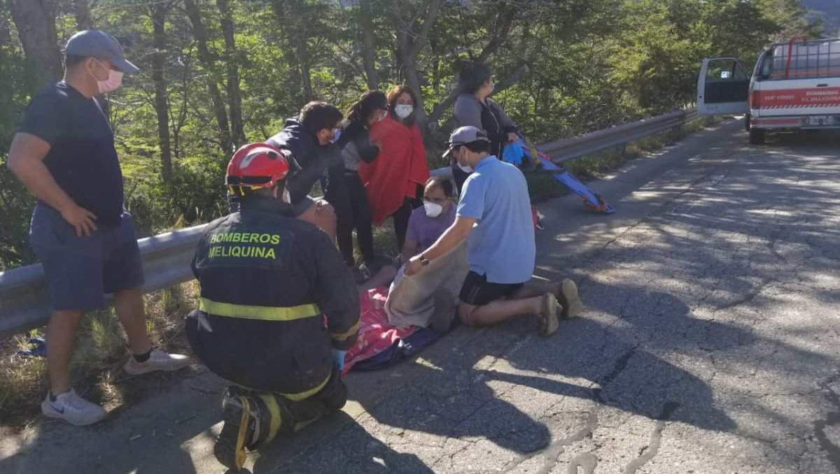 Ruta 40: un nene salió despedido de un auto tras un vuelco
