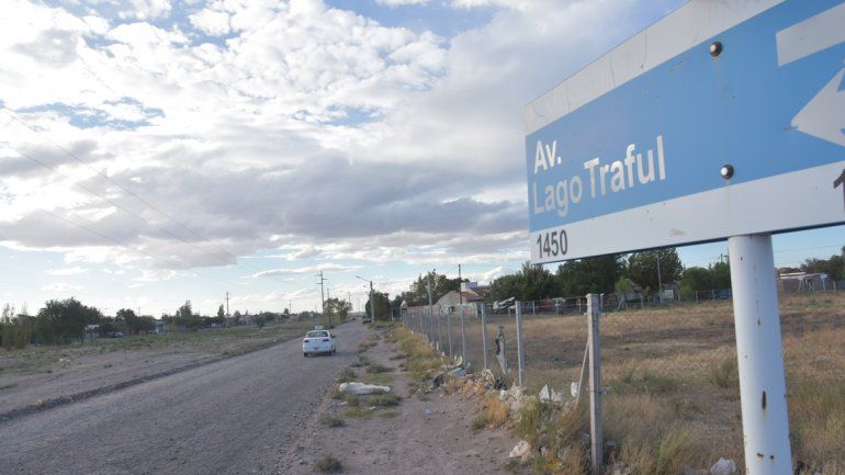 El ataque fue en plena calle cuando la mujer volvía a su casa junto con sus dos hijos.
