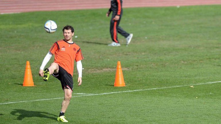 Mora volvió con todo para recuperar su titularidad &nbsp;tras el parate.