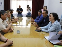 autorizan la reapertura de las paritarias para un grupo de estatales: quienes son autorizan la reapertura de las paritarias para un grupo de estatales: quienes son