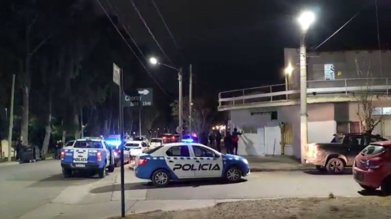 La situación en el barrio crece en tensión. | LM Neuquen La situación en el barrio crece en tensión.