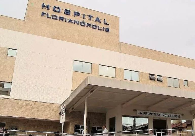 Los hospitales de Florianópolis están colapsados por el aumento de casos del virus respiratorio. Los hospitales de Florianópolis están colapsados por el aumento de casos del virus respiratorio.