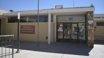 enveneno a sus gemelas recien nacidas: una murio enveneno a sus gemelas recien nacidas: una murio