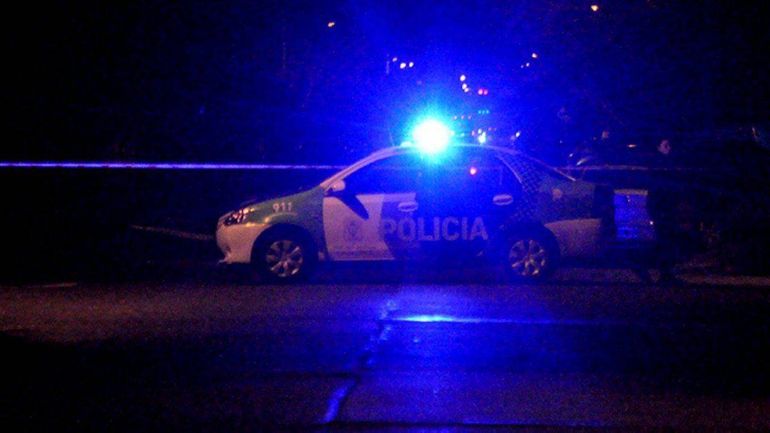 Conmoción y misterio: Investigan la muerte de una mujer en Oro