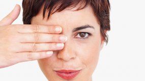 La génesis de la sinestesia se encuentra en la herencia genética, debido a que existen familias en que estas percepciones son frecuentes.