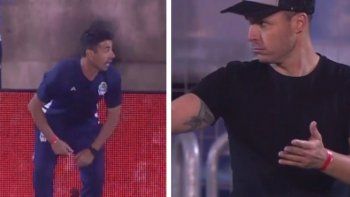 la pelota se mancho y ¿ensuciaron el homenaje a diego con un arreglo? la pelota se mancho y ¿ensuciaron el homenaje a diego con un arreglo?